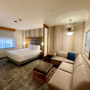 Queen Room Two Queen Beds Sofa Bed High Floor